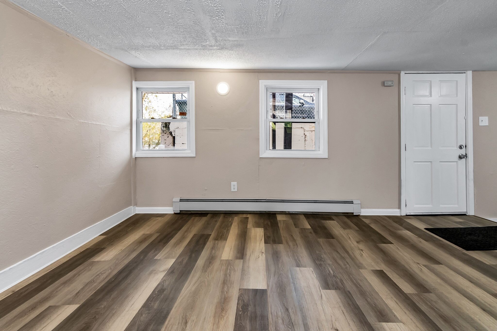 Building Photo - 153 Union St