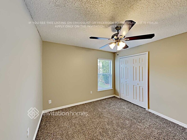 Building Photo - 733 Alto Pl