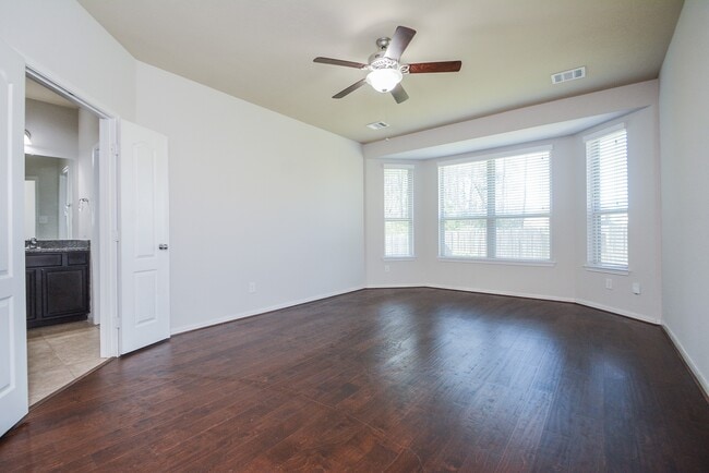 Building Photo - 7418 Wilson Reach Ln