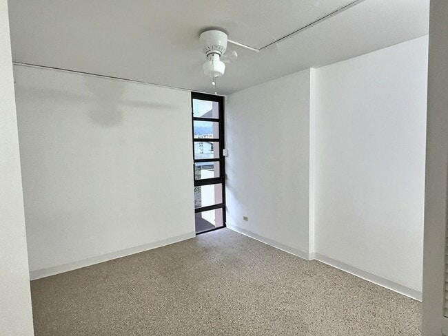 Building Photo - Discover Your Ideal Home in the Heart of T...