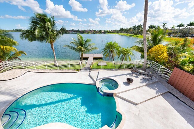 Building Photo - 13116 SW 136th Terrace