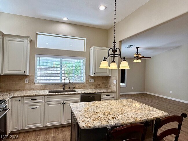 Building Photo - 2617 Hope Forest Dr