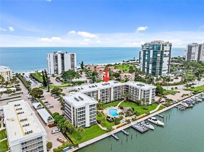 Building Photo - 3500 Gulf Shore Blvd N
