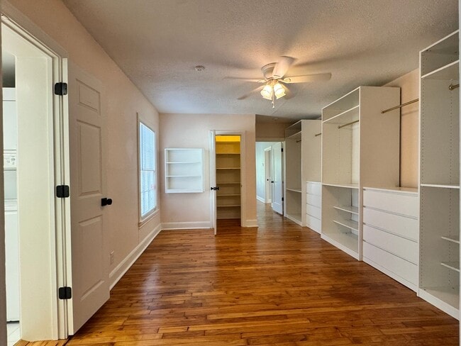 Building Photo - 823 W. Fifth Street