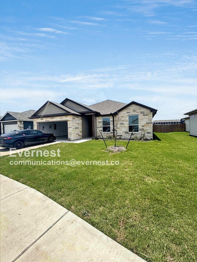 Primary Photo - 8503 Glade Dr