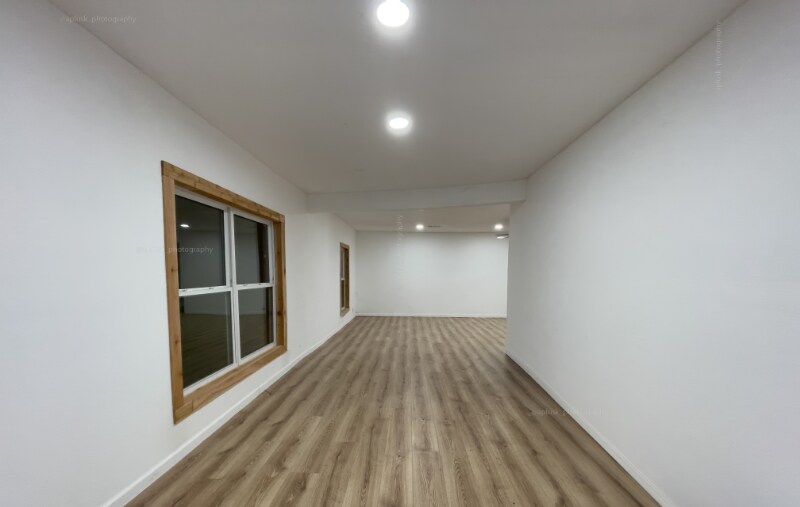 Building Photo - 1051 Dubois St