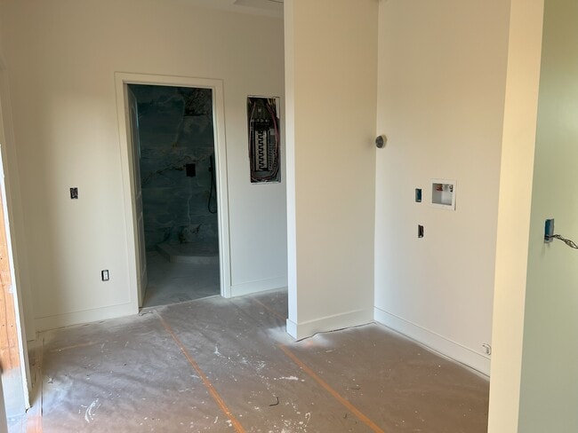 Building Photo - 7538 Cozycroft Ave