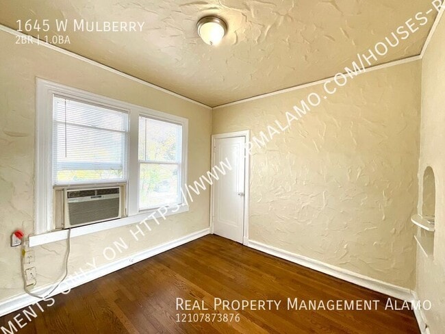 Building Photo - 1645 W Mulberry-