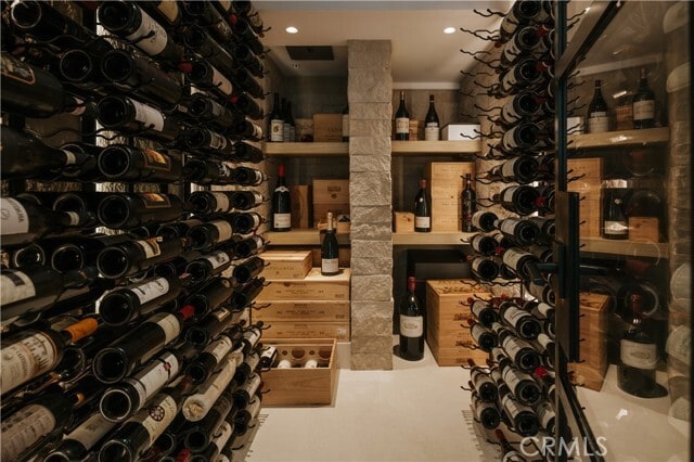 Building Photo - 212 Hazel Dr