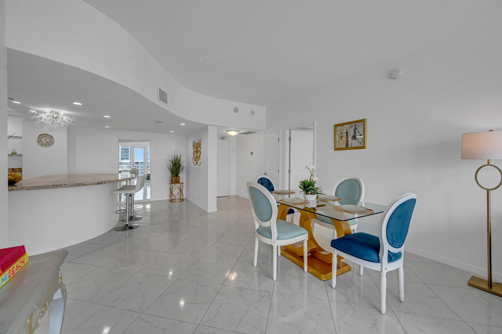 Building Photo - 4020 Galt Ocean Dr