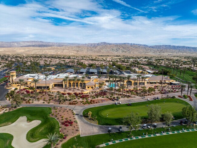 Building Photo - 78745 Platinum Dr