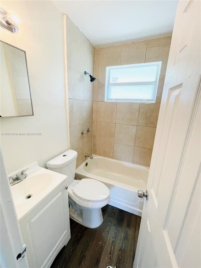 Building Photo - 26627 SW 139th Ave