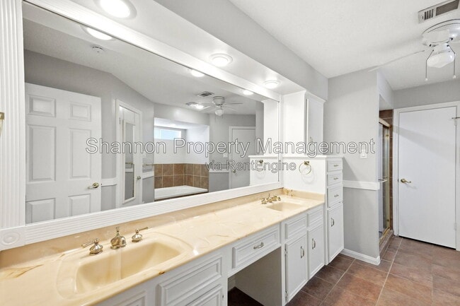 Building Photo - 20646 Prince Creek Dr