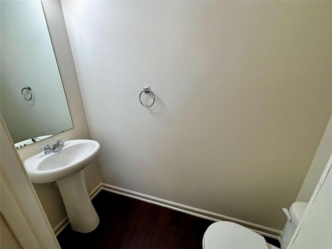 Building Photo - 343 Merigold Way