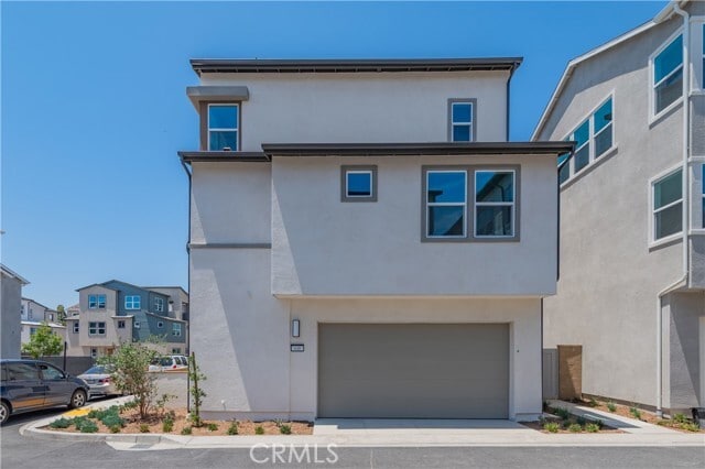 Building Photo - 446 Lobata