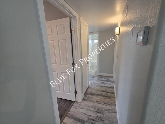 Building Photo - 8340 E Fond Du Lac Dr
