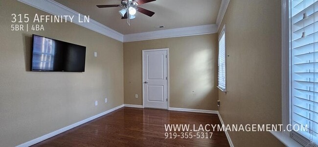 Building Photo - 315 Affinity Ln
