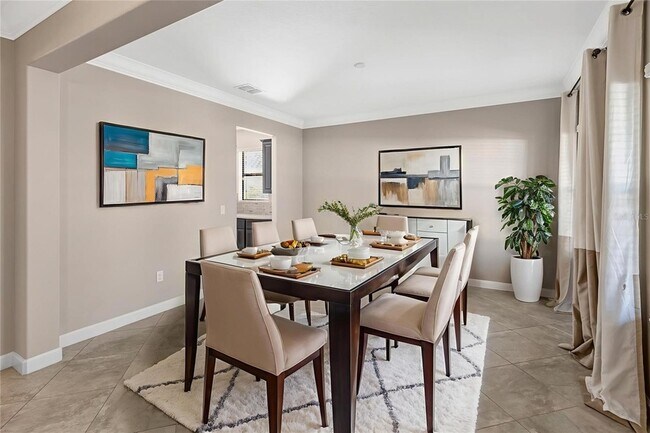 Building Photo - 11954 Cinnamon Fern Dr