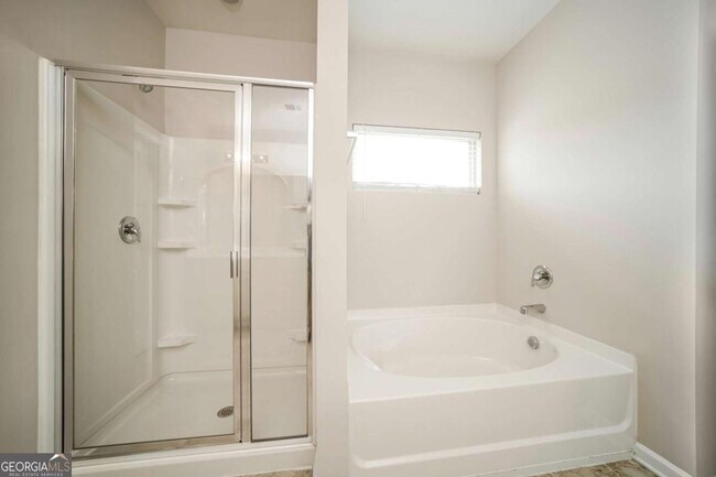 Building Photo - 7326 Embassy Trce