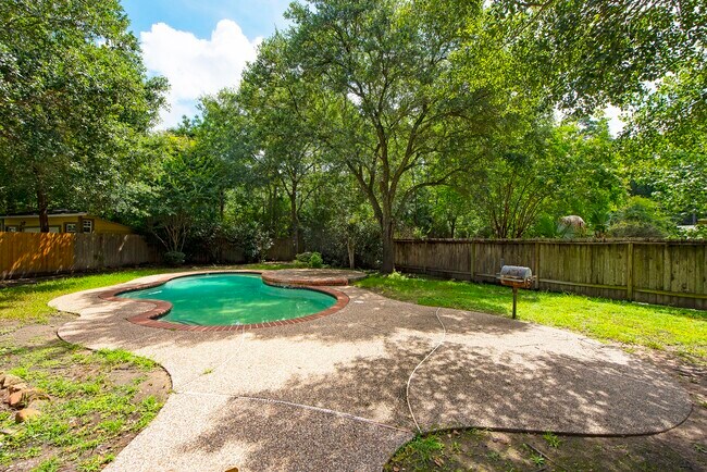 Building Photo - 34 Green Slope Pl