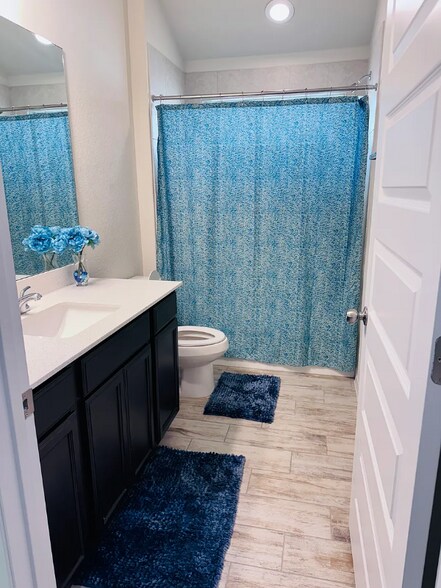 Building Photo - 2800 Joe Dimaggio Blvd