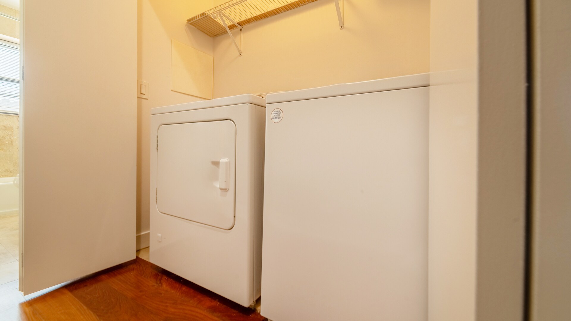 Building Photo - 651 N Milwaukee Ave