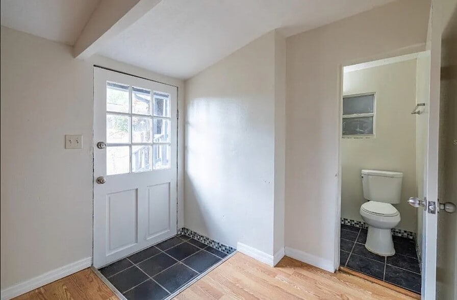 Building Photo - 1821 E Humphrey St