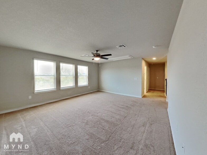 Building Photo - 12546 Blazing Saddle