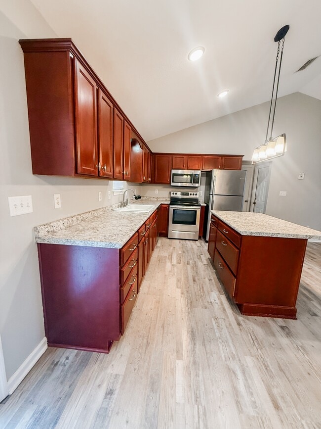 Building Photo - 28 W F Magers Rd