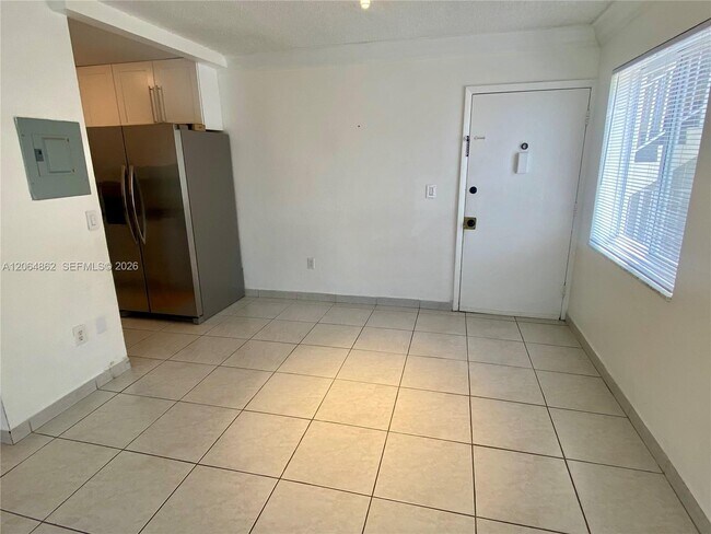 Building Photo - 3536 NE 168th St