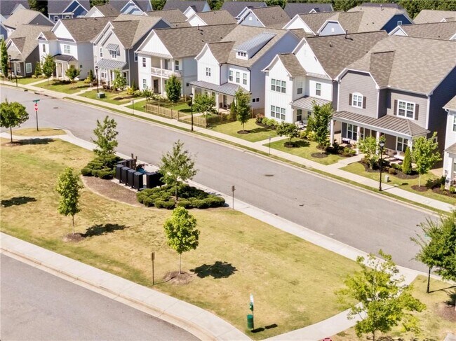 Building Photo - 2018 Cobblestone Wy NW