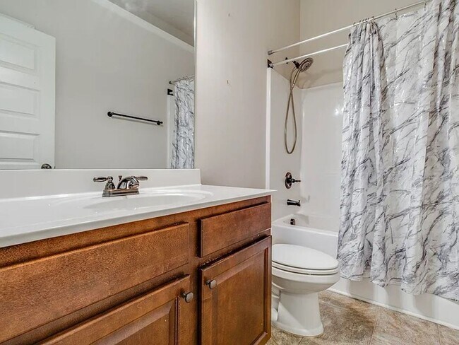 Building Photo - PRICE REDUCED!