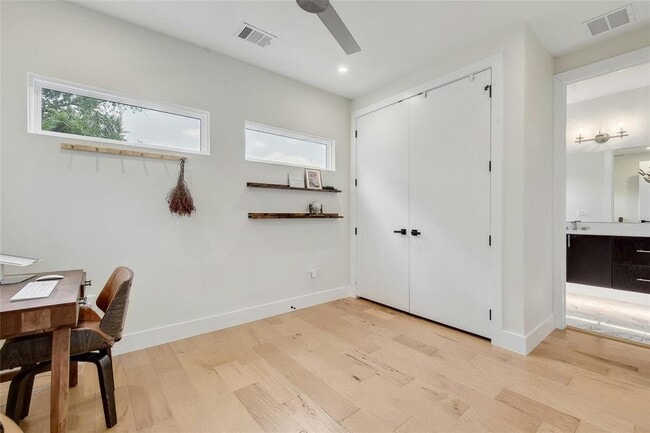 Building Photo - 4606 Ledesma Rd