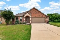 Building Photo - 2129 Megan Creek Dr