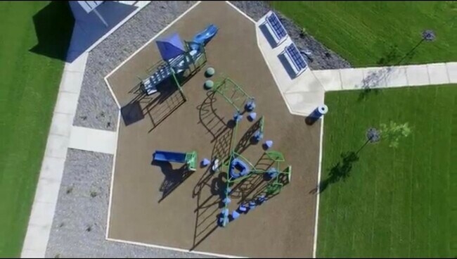 Building Photo - 1780 N Snowfield Pl