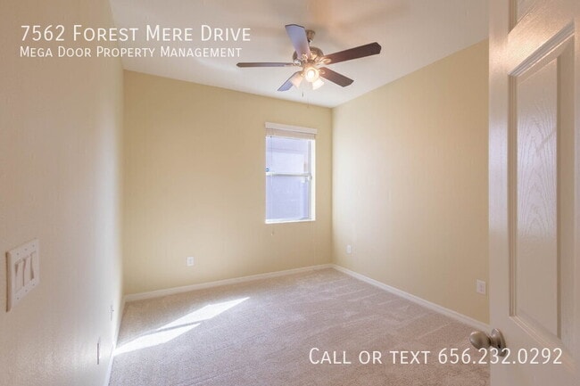 Building Photo - 7562 Forest Mere Dr