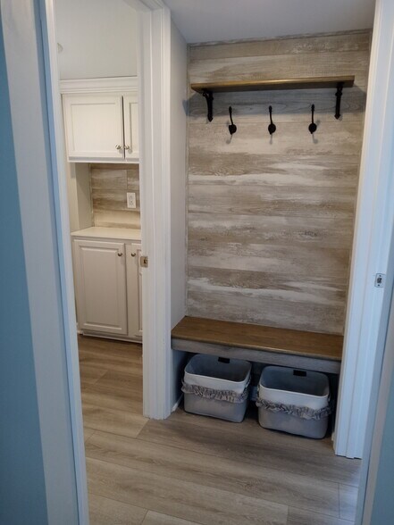 Building Photo - 14 High St