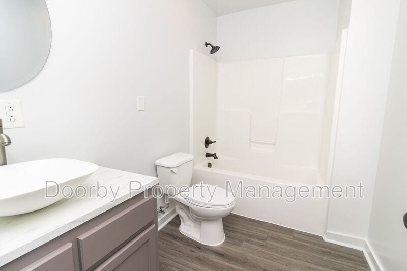 Building Photo - 1604 Wheeler Ave