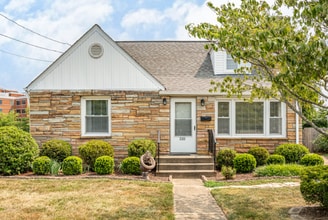 Building Photo - 2103 Washington Ave