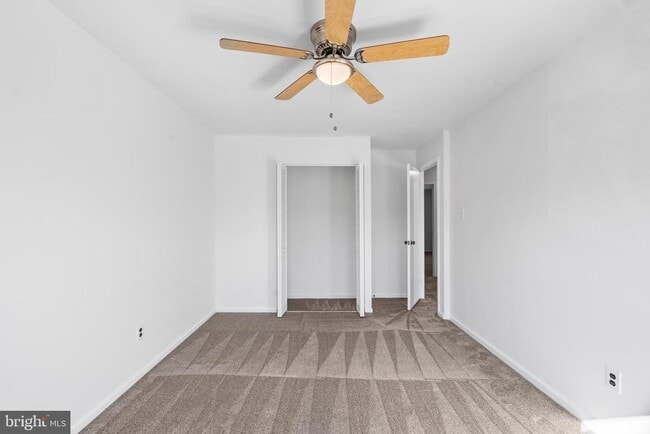 Building Photo - 3964 Bainbridge Ct