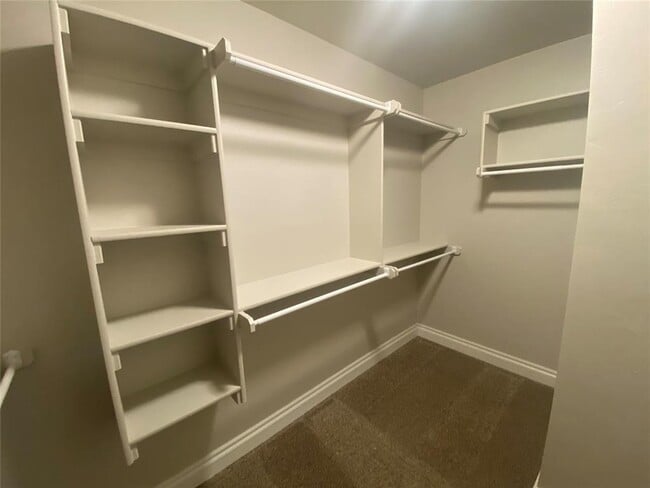 Building Photo - 4509 Black Mesa Ln