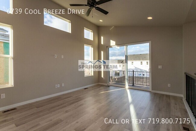 Building Photo - 6739 Cool Breeze Dr