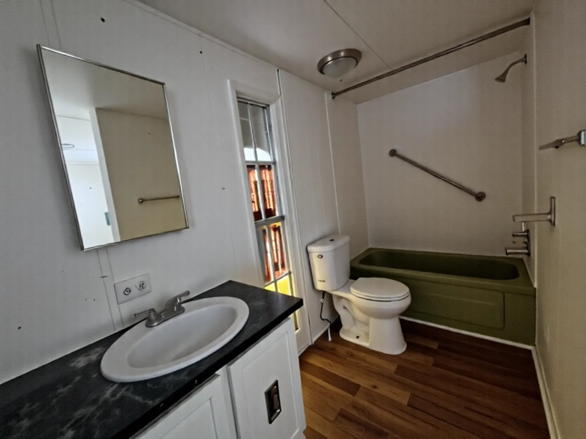 Building Photo - 2627 S Lamb Blvd