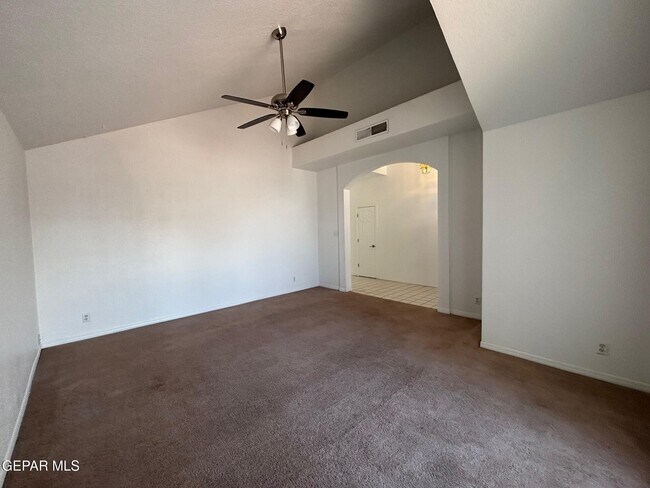 Building Photo - 7660 Le Conte Dr