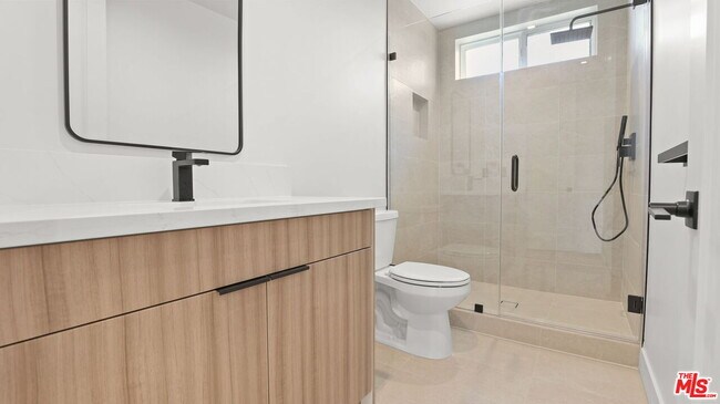 Building Photo - 10844 Peach Grove St