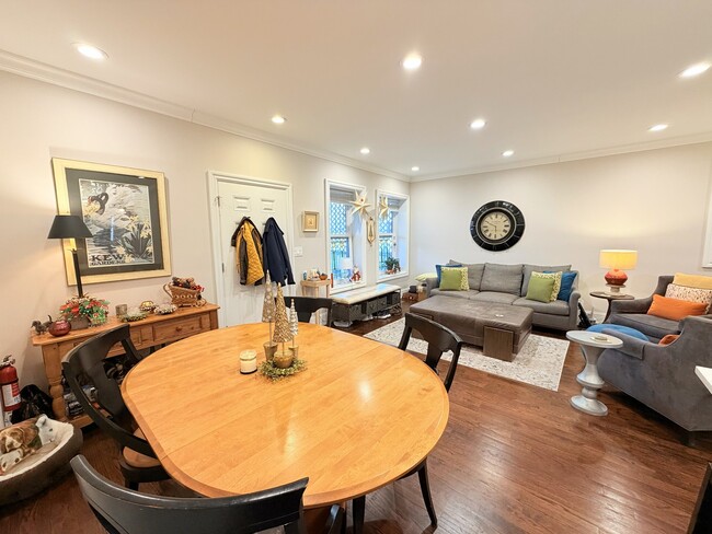 Building Photo - 3646 N Fremont St