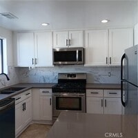 Building Photo - 1419 W 179th St