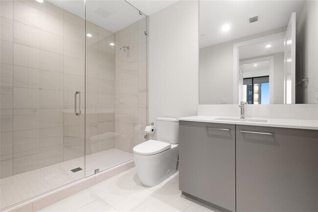 Building Photo - 275 1st Ave S