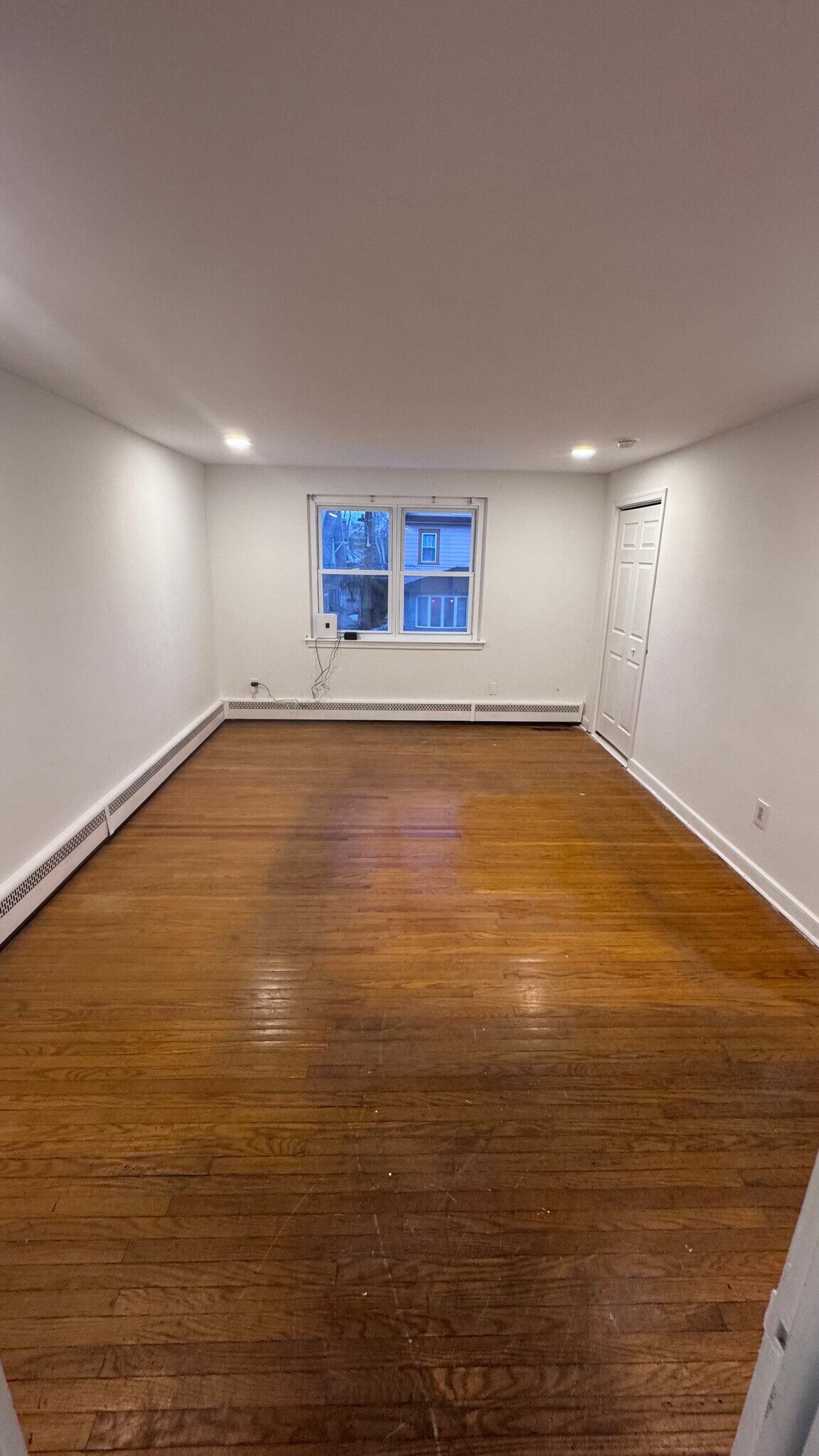 Building Photo - 330 Magee Ave