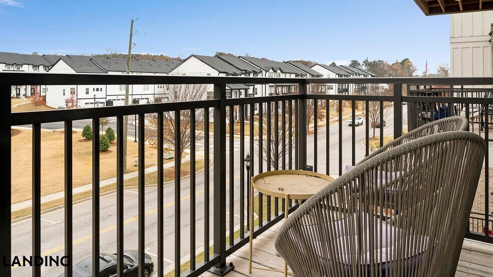 Building Photo - 6025 Riverview Rd SE